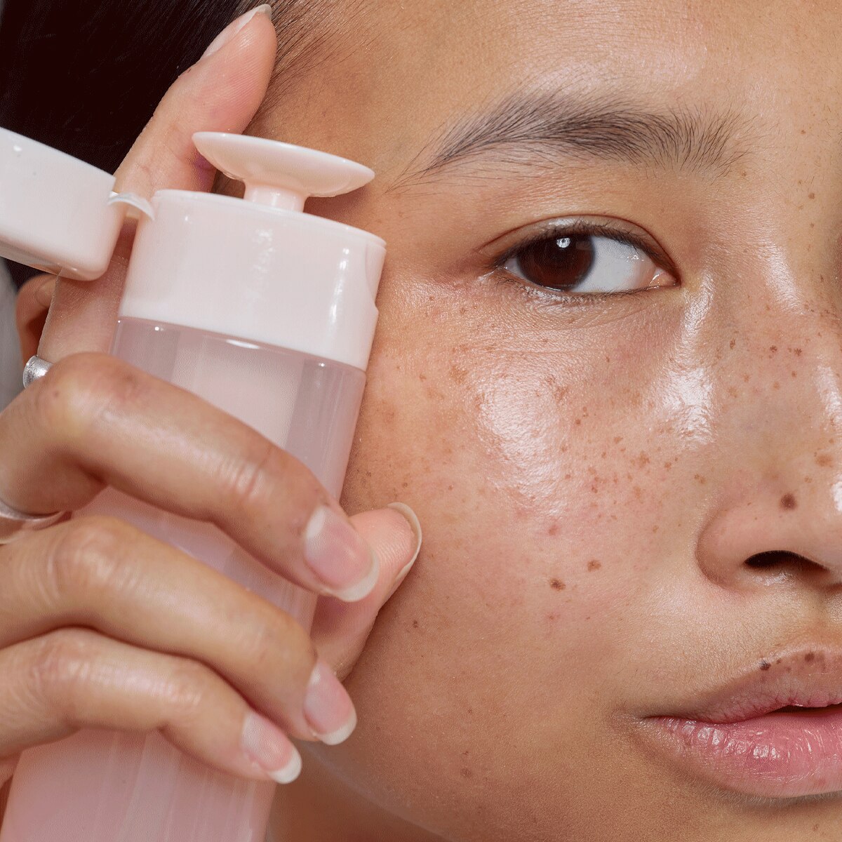 NUDESKIN 5% CITRUS FRUIT & GLYCOLIC GLOW TONER (T&Oacute;NICO FACIAL)